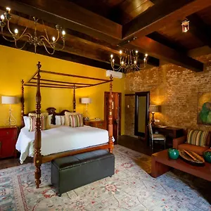 https://cape-heritage.hotels-capetown.com